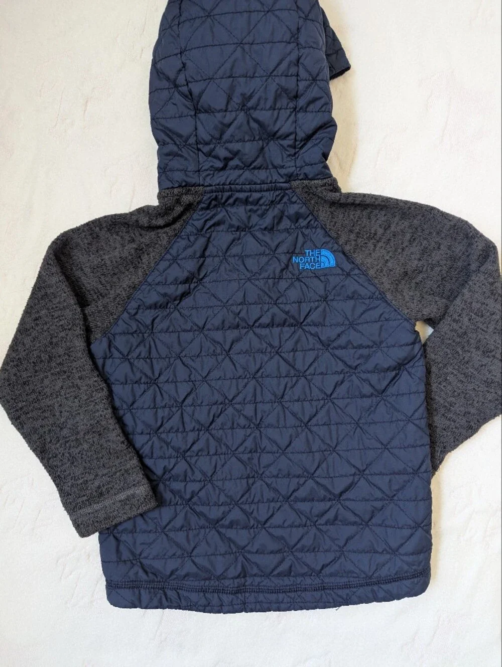 The North Face Kids Navy Quilted Jacket with Gray Sweater Fleece Sleeves Size 3T